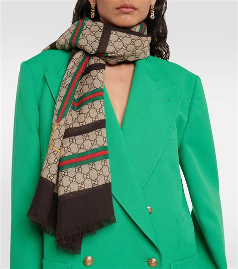 gucci scarf identification